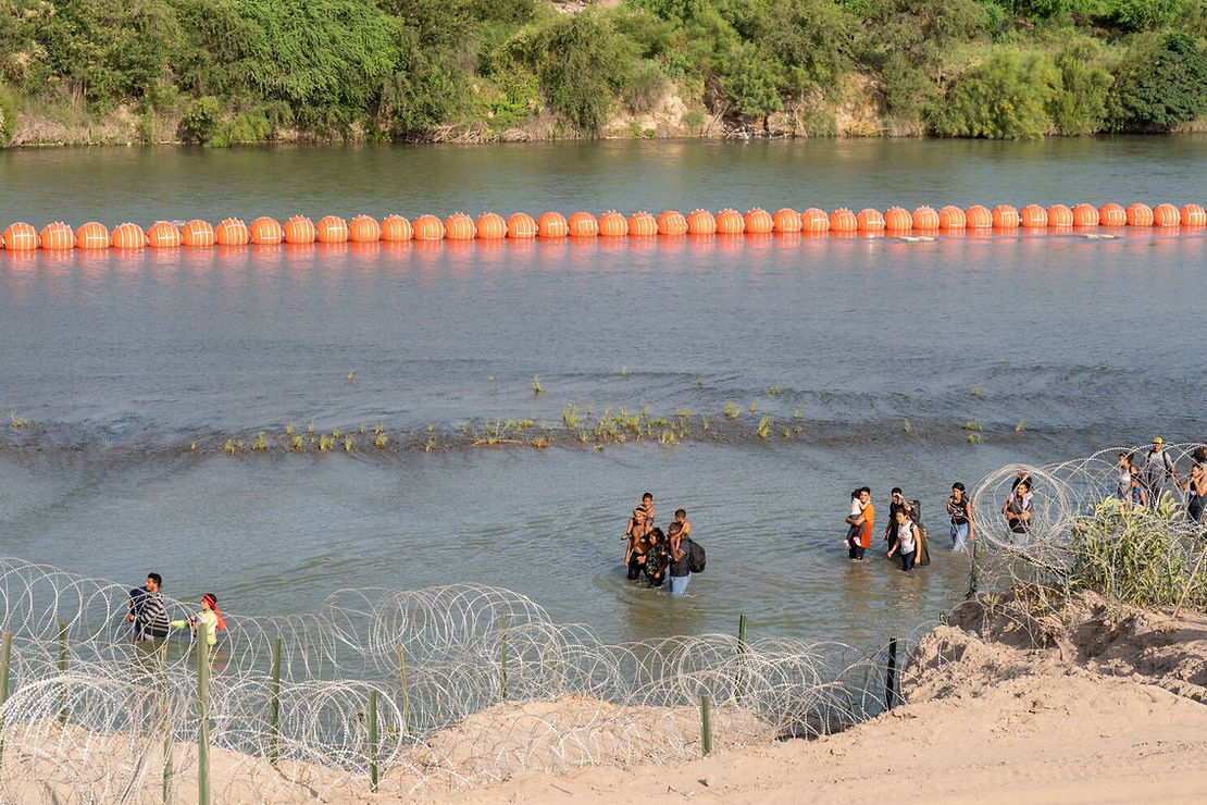 U.S. Plans to Sue Texas over Floating Barrier in Rio Grande - Letterly ...